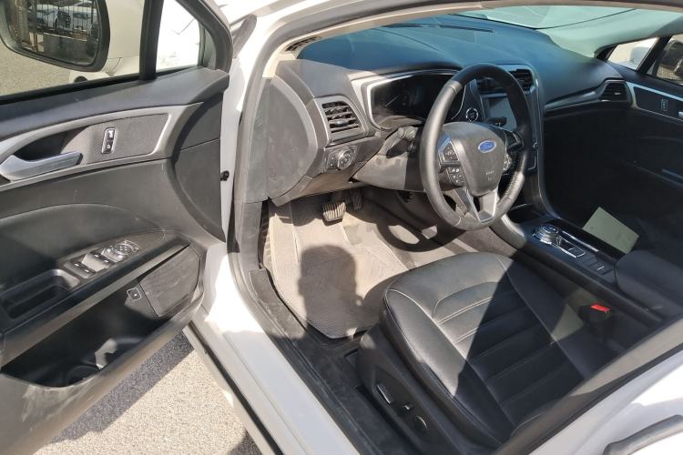 Used Ford Mondeo New Energy 2018 2.0 PHEV Smart-Controlled Fashion Edition China VI Standard Driver Seat