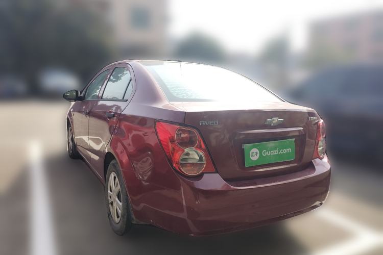 Used Chevrolet Aveo Sonic 2011 Sedan 1.4L MT SL