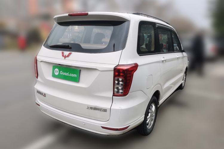 Used Wuling Hongguang 2018 1.5L S Comfort Model L2B
