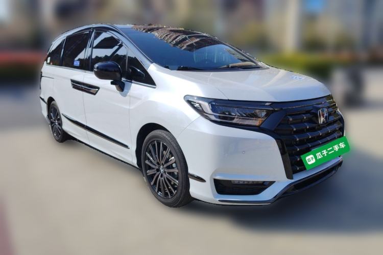 Used Honda Elysion 2024 2.0L eHEV Ultimate Edition
