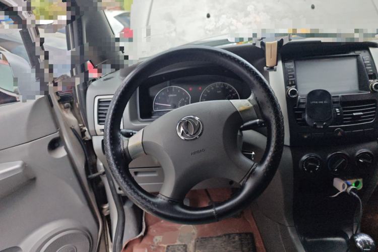 Used Dongfeng Shuaike 2011 1.6L Manual Comfort 7-Seater