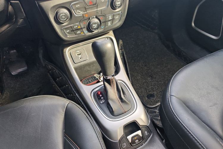Used Jeep Compass 2019 200T Automatic Family Edition - Connected Large Screen Version