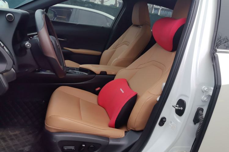 Used Lexus UX 2022 260h Explore-Edition