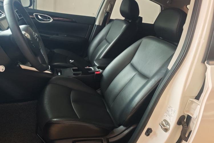 Used Nissan Sylphy 2019 1.6XV CVT Smart Connect Luxury Edition China VI Standard
