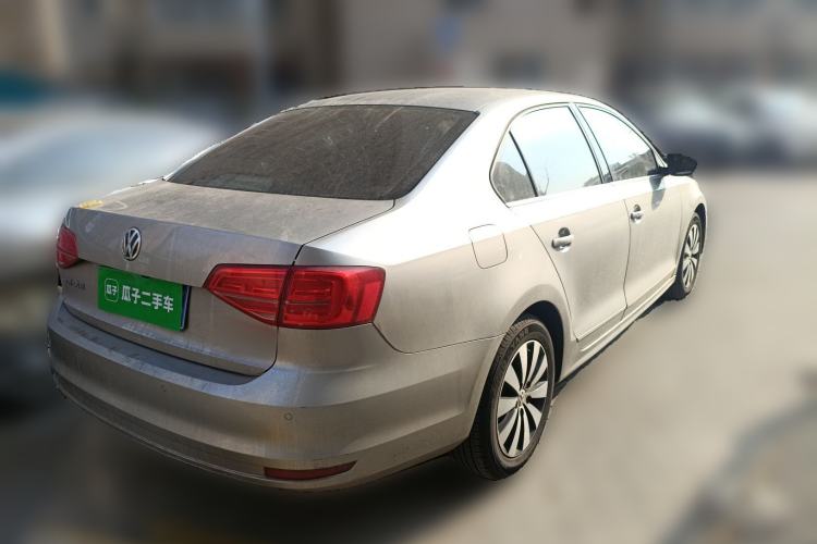 Used Volkswagen Sagitar 2015 230TSI Automatic Luxury Model
