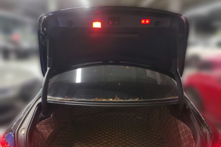 Used Mercedes-Benz E-Class 2019 Restyled E 300 L Luxury Edition
