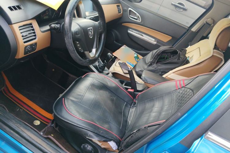 Used Baojun 630 2013 1.5L manual Elite version
