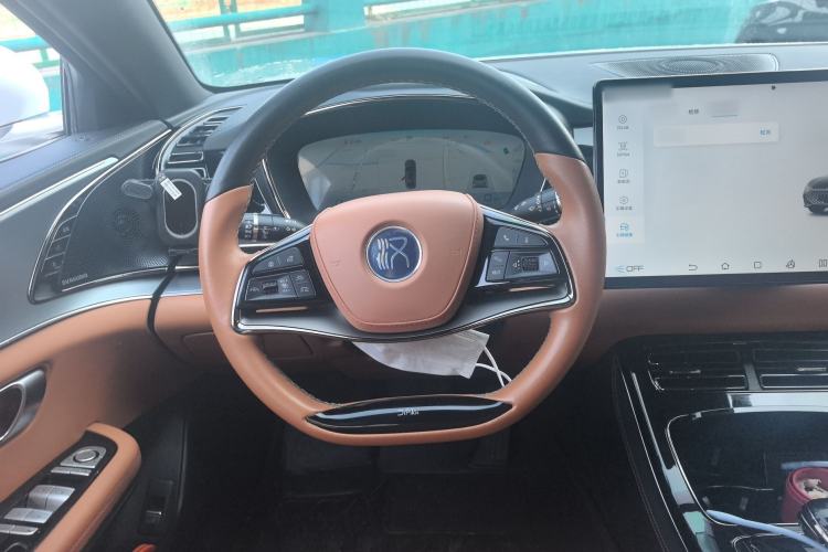 Used BYD Han 2022 DM-i 121KM Prestige Model