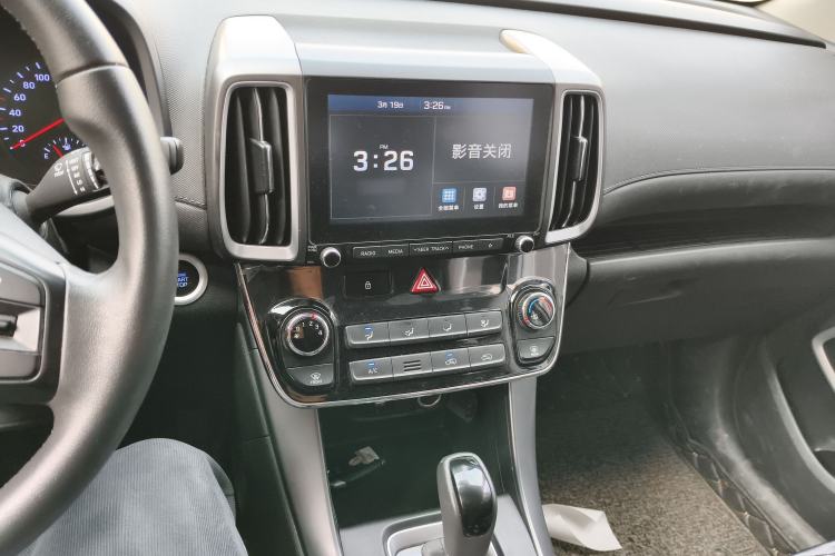 Used Hyundai ix35 2018 2.0L Automatic 2WD Zhiyong·Changxiang Edition
