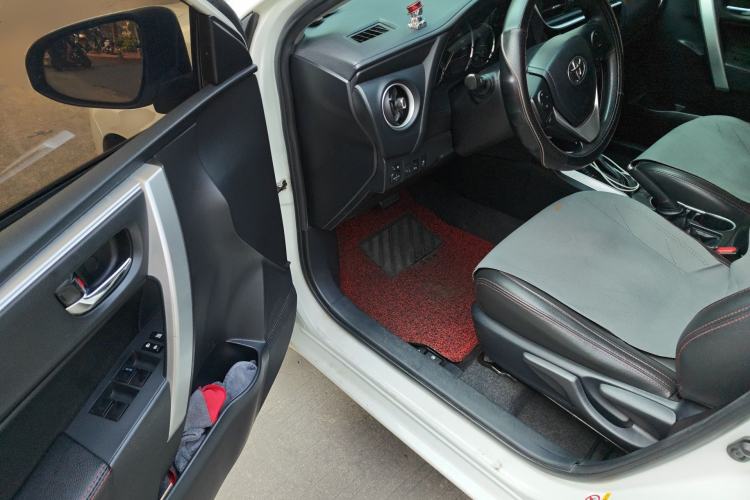 Used Toyota Levin 2017 Revised 185T CVT Elite Edition China V Standard
