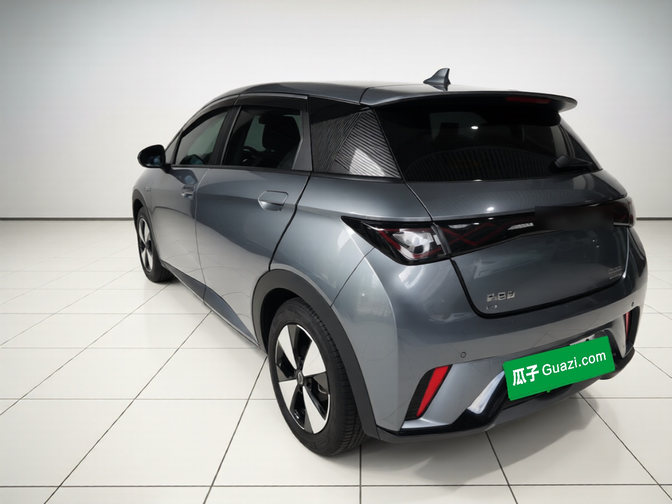 BYD Dolphin 2023 420 km Fashion Edition — снимка 4