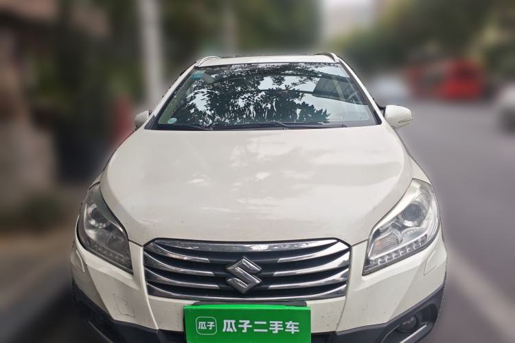 Used Suzuki S-Cross 2015 1.4T Automatic Two-Wheel Drive Prestige Model
