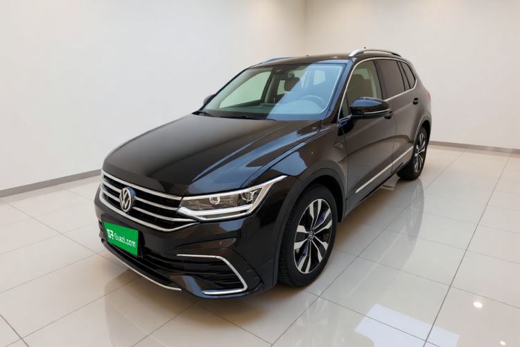 Used Volkswagen Tiguan L 2025 Model Outstanding Version 330TSI Automatic Two-Wheel Drive R-Line Longyao Edition