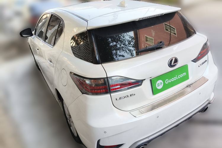 Used Lexus CT 2014 CT200h F-SPORT Monochrome Rear Left 45 Deg