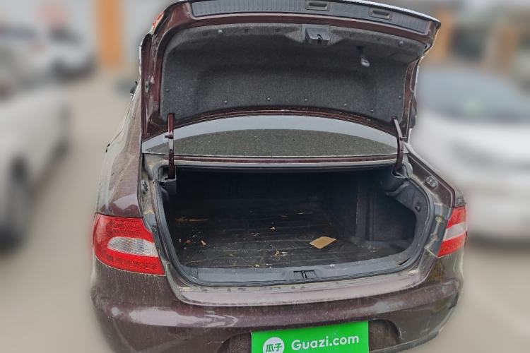 Used Skoda Superb 2009 1.8TSI Automatic Prestige Edition Trunk