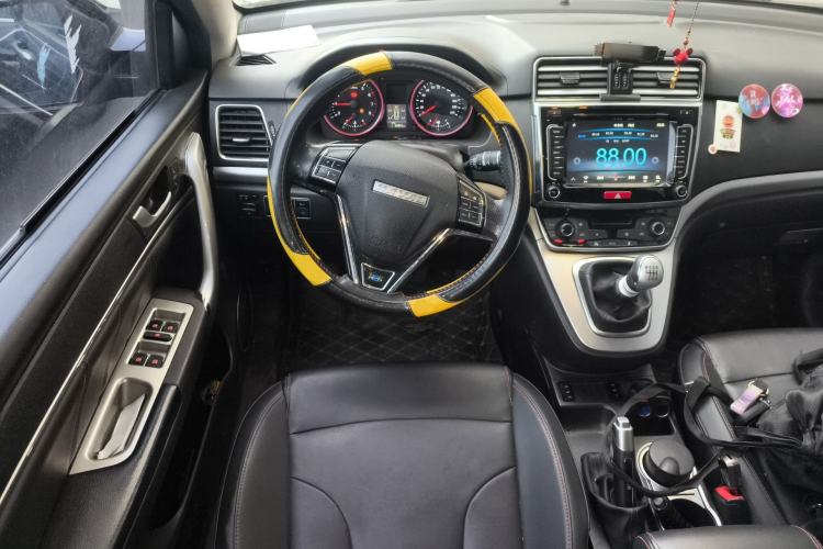 Used Haval H6 2017 Blue Label Sport Edition 1.5T Manual Two-Wheel Drive Elite Model Steering Wheel