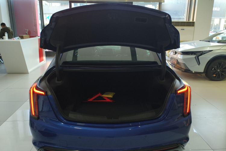 Used Cadillac CT5 2020 Revised 28T Platinum Sport Edition
