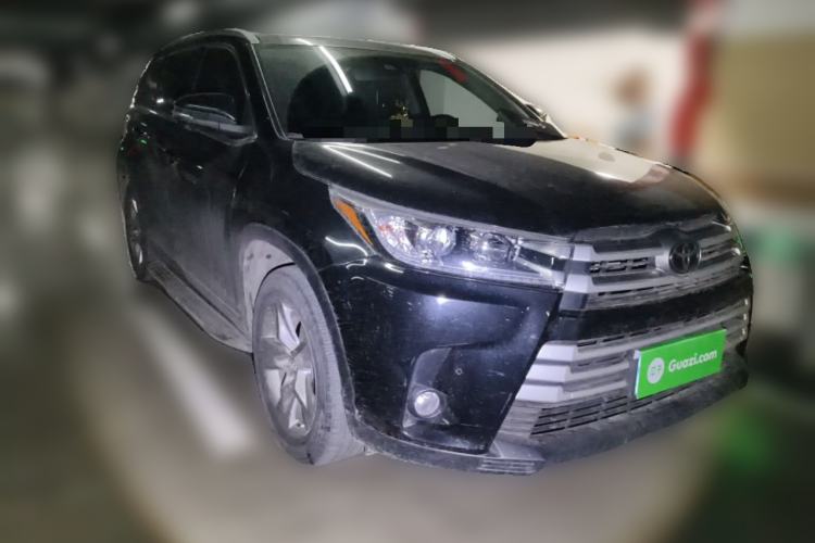 Used Toyota Highlander 2021 2.0T Four-Wheel Drive Luxury Edition 7 Seats Front Right 45 Deg