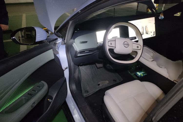 Used Nissan N7 2025 510 Max