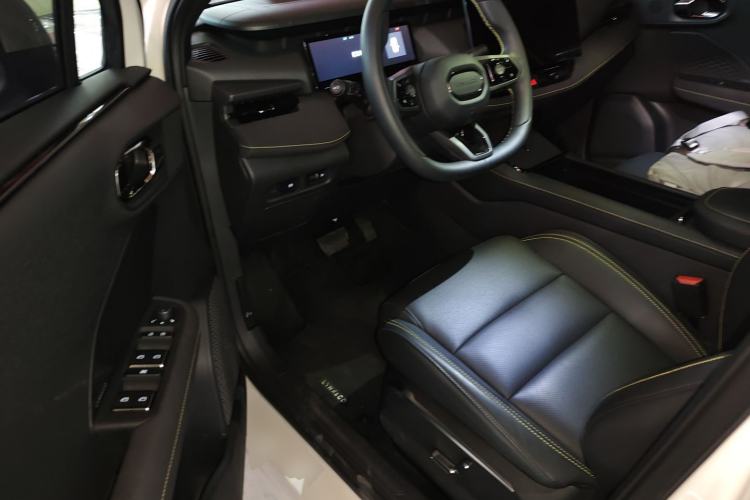 Used Lynk & Co 06 2025 Renew 1.5T Pro