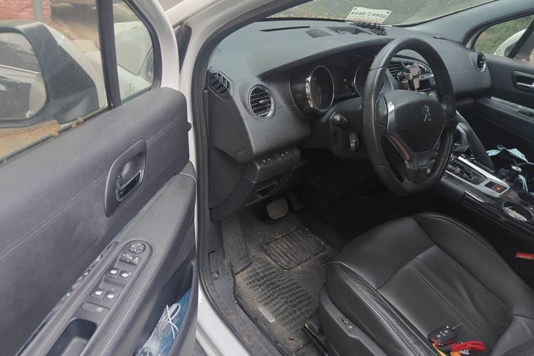 Used Peugeot 3008 2013 2.0L Automatic Trend Edition