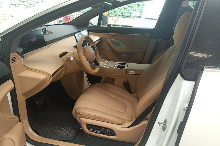 Used Hima Luxeed R7 2024 All-Electric 736 km Ultra