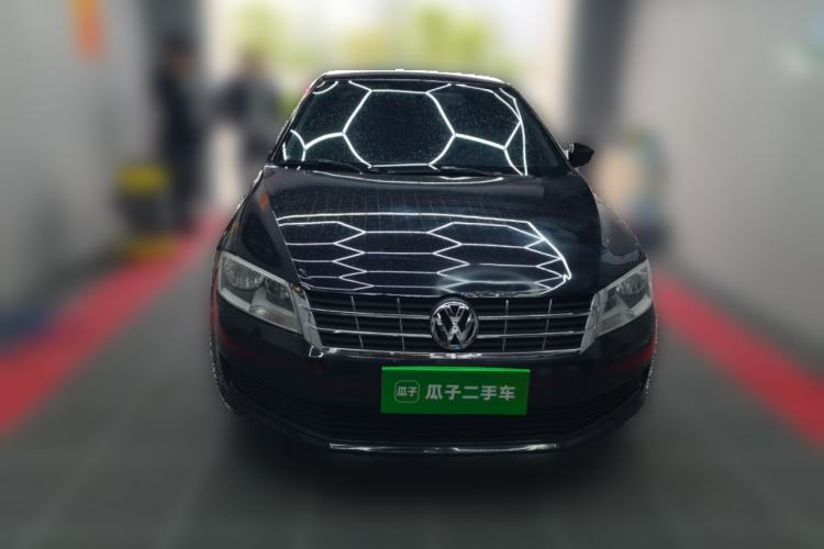 Used Volkswagen Lavida 2015 1.6L Automatic Fashion Edition Front