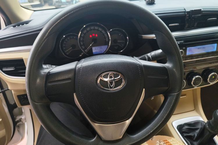 Used Toyota Corolla 2014 1.6L Manual GL
