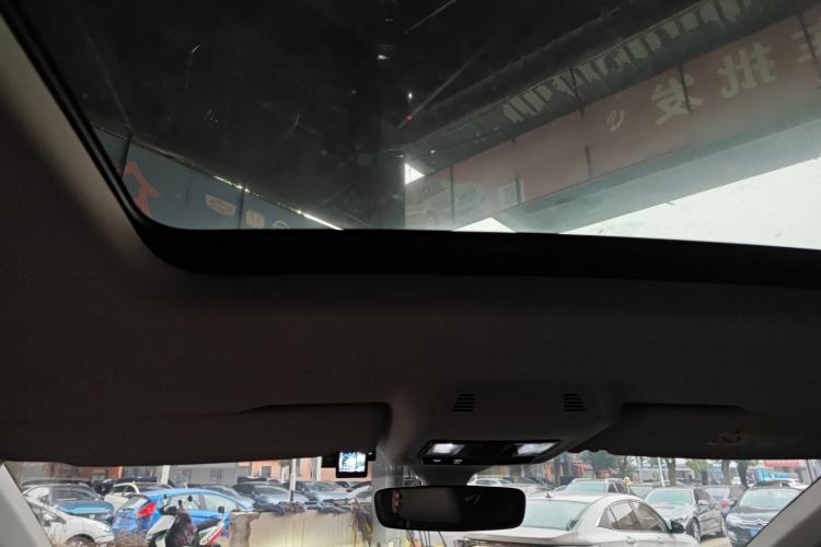 Used Volkswagen Viloran 2024 380TSI Luxury Edition
