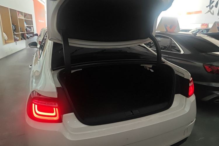 Used Citroen C6 2018 380THP Luxury Version