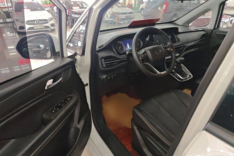 Used GAC Trumpchi M6 2021 270T DCT Luxury Edition (7 Seats)