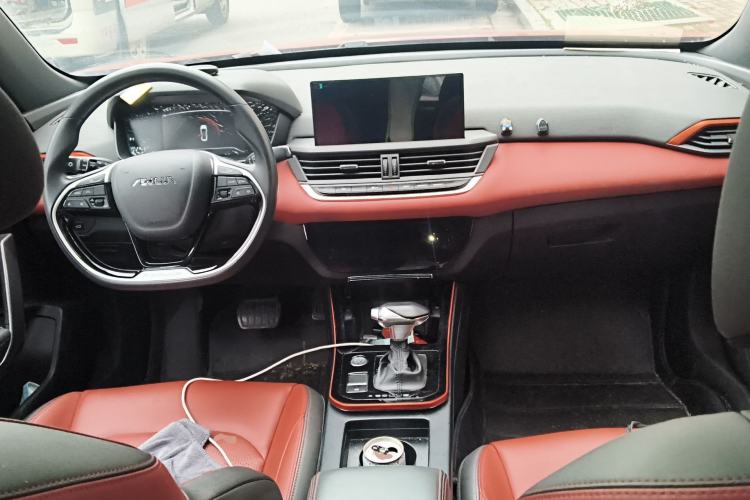 Used Dongfeng Aeolus Yixuan 2021 230T Automatic Zuiying Knight Edition Center Console