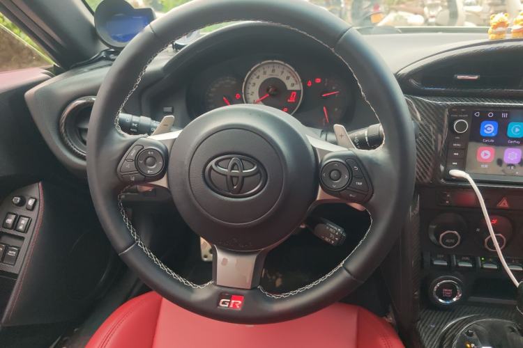 Used Toyota 86 2013 2.0L Automatic Luxury Version
