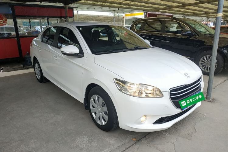 Used Peugeot 301 2016 1.6L Manual Comfort Edition Front Right 45 Deg