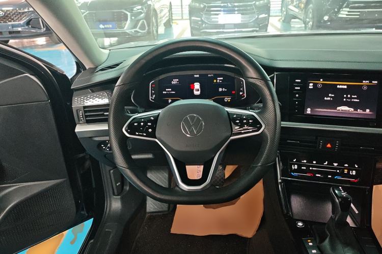 Used Volkswagen Passat 2023 330TSI Starry Elite Edition
