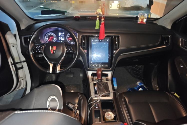 Used Roewe RX5 2018 20T Two-Wheel Drive Automatic Internet Smart Edition