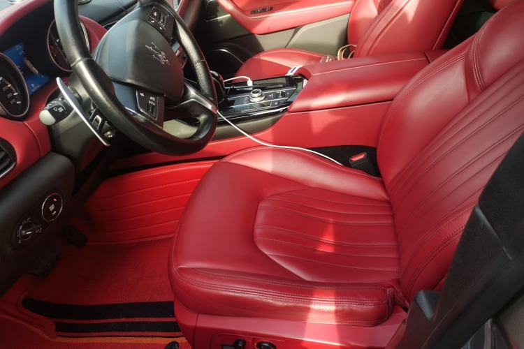 Used Maserati Levante 2016 3.0T Standard Edition Left Front Seat