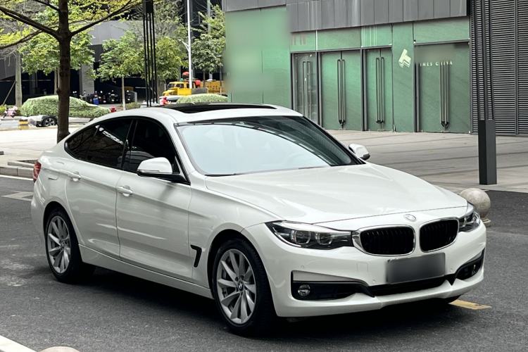 Used BMW 3 Series GT 2019 320i Sport Edition Exterior 2