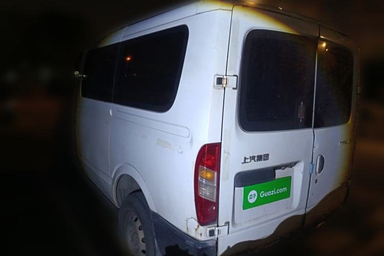 Used SAIC MAXUS Xintu V80 2012 2.5T Low-Roof Value-Added Logistics Version C