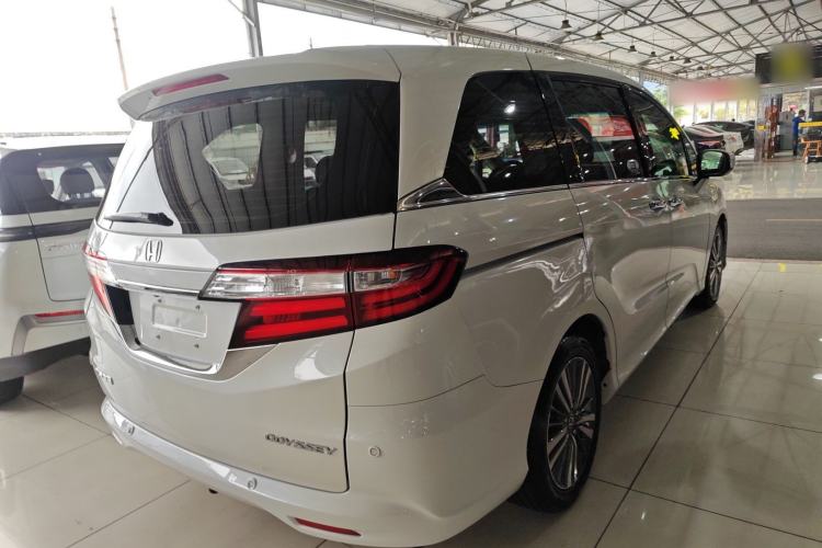 Used Honda Odyssey 2018 2.4L Luxury Edition