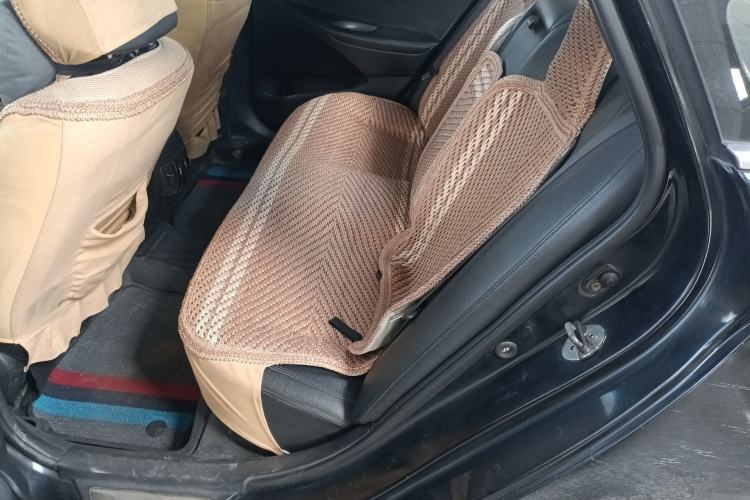 Used Hyundai Sonata 2014 2.4L Automatic Leading Edition China IV Standard Left Rear Seat