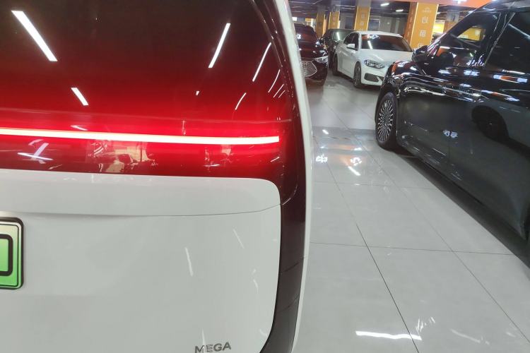 Used Li Auto MEGA 2024 Ultra Model