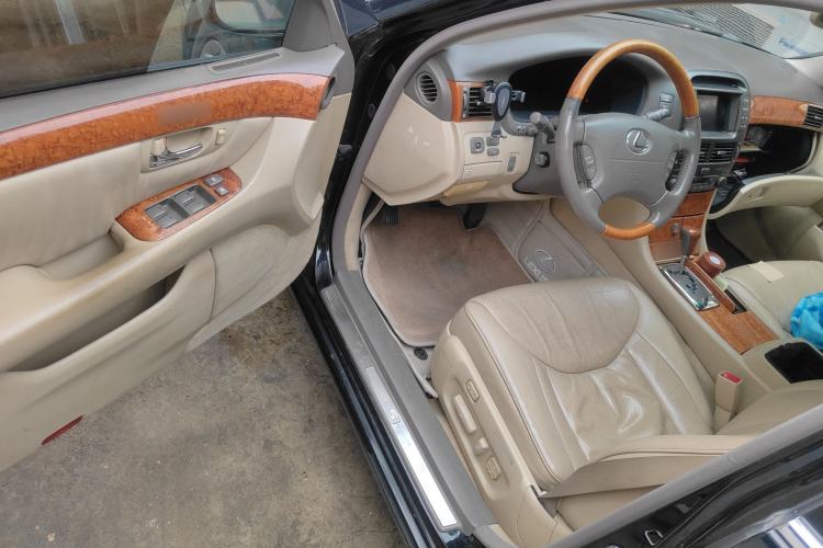 Used Lexus LS 2005 430