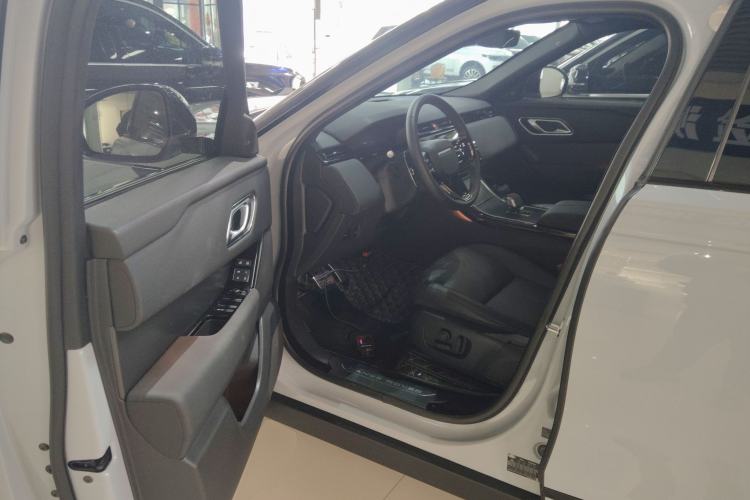 Used Land Rover Range Rover Velar 2023 250 PS Ebony Black Limited Edition
