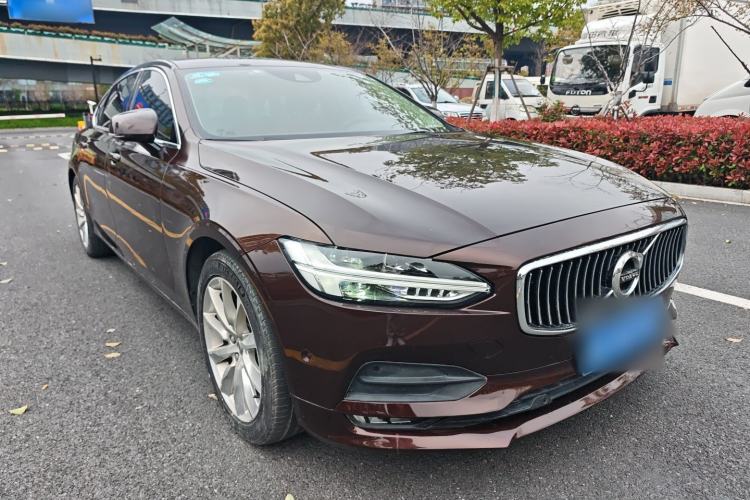 Used Volvo S90 2018 T5 Zhiyuan Edition Rear Right 45 Deg