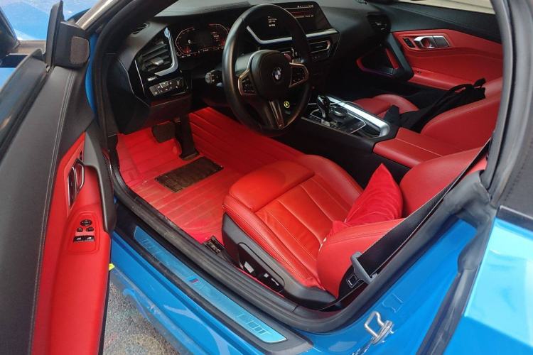 Used BMW Z4 2022 sDrive 25i M Sport Package Driver Seat