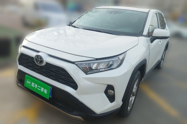 Used Toyota RAV4 2021 2.0L CVT Two-Wheel Drive Fashion Edition