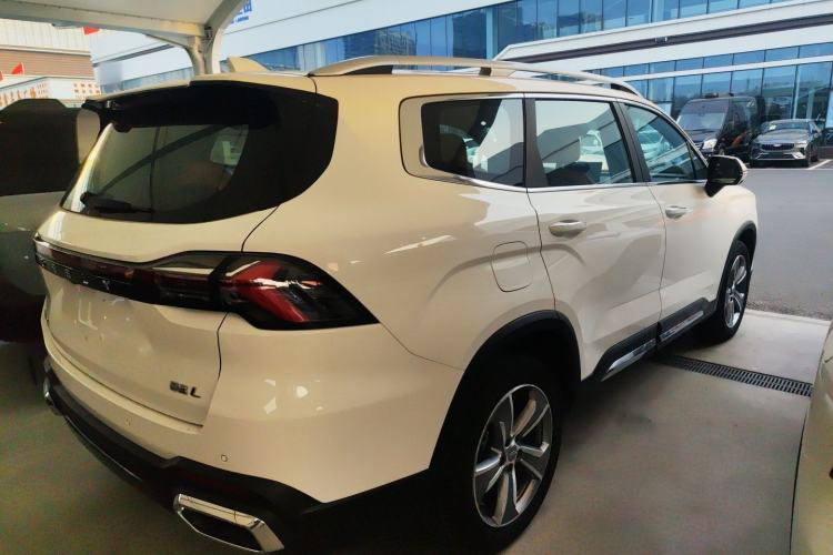 Used Geely Auto Haoyue L 2023 2.0T DCT Flagship Version Rear Right 45 Deg