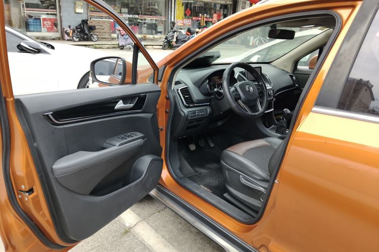 Used Dongfeng Aeolus AX5 2017 1.4T Manual Quyue Model