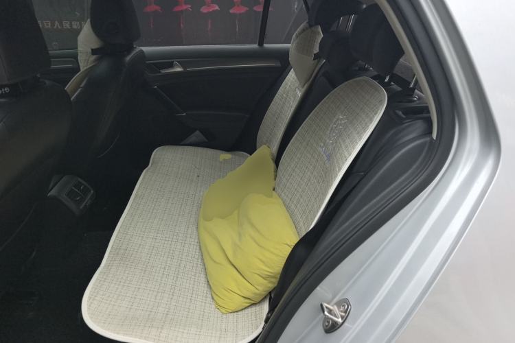 Used Volkswagen Golf 2015 1.4TSI Automatic Luxury Model Left Rear Seat